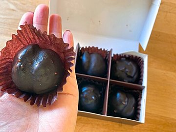 【業務スーパー】マニアが絶賛！「リーズナブルなのにおいしすぎる…」神スイーツ見つけた！ 