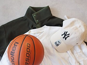 「この服、買うべきか悩む」服好きライターが買う前にしているたった2つのこと