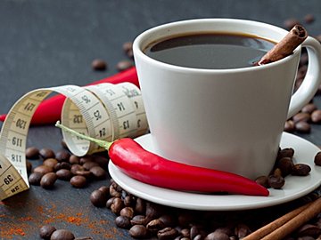 食後のコーヒーはアイスとホットどっちが痩せる？コーヒーダイエットの効果・飲み方を紹介