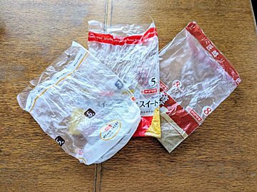 「食パンの袋」はそのまま捨てないで！じつはまだまだ活用できるんです！