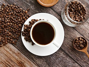 すっきりのはずが、頭がぼんやり…？コーヒーの飲み過ぎで起こる意外な健康トラブル