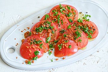 【カルディ】旬のトマトをもっとおいしく！「トマト×カルディ」で新しい味を楽しもう♪おすすめレシピ3選