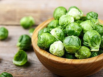 【旬食材】めったに買わないから悩ましい！「芽キャベツ」の失敗しない選びかたを野菜ソムリエが解説