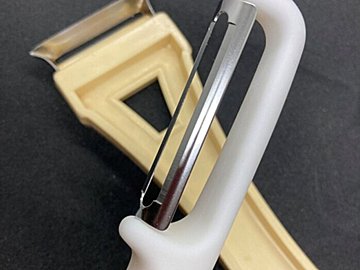 「横→たて」になっただけでここまで変わる!? 110円で幸せになれるダイソーの便利キッチングッズは絶対買いです