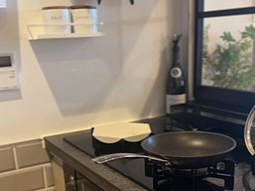 料理中のプチストレス…キッチン収納でやりがちなNG行動3つ