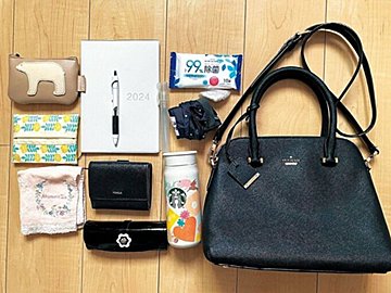総貯蓄1,000万円以上の人のバッグを見てわかった「ムダ買い予防」の秘訣