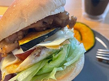 【業務スーパーでお家ハンバーガー！】家計にも身体にも優しい、4児ママのおうちごはん