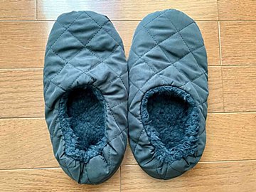 【ダイソー】冬の暖房代節約に！足ぽかぽかになる便利なアイテム2選