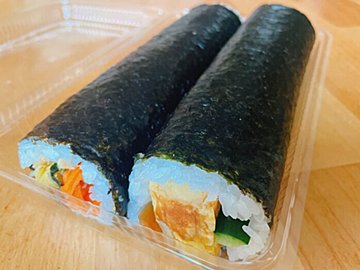 【業スー】店内キッチンがあるなら絶対買って！太巻きを買わない理由が見つからない