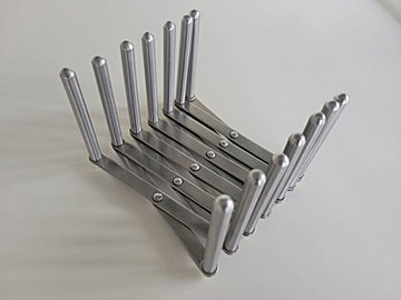 便利すぎてもう1個欲しい！IKEAの鍋ぶた収納グッズの「じゃない使い方」