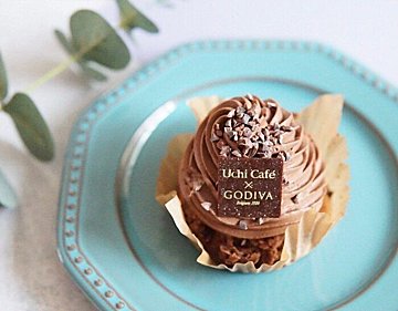 【ローソン×GODIVA】2層のチョコクリームとビスキュイが大人の味「ドゥーブルショコラ」
