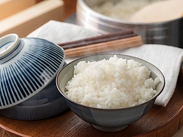 ダイエット中も白米を食べた方がいいって本当？太りにくい食べ方、その理由を一挙公開