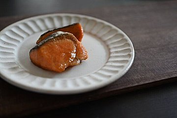飽きずに、無理なく食べ続けられる！鮭を使った簡単レシピ3選