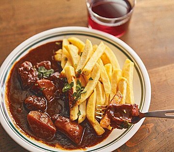 ポテ中を、さらなる深みへ！フライドポテトのひねりアイデア３選