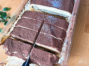 コストコのティラミスの魅力まとめ《2025年最新》カット・保存・アレンジ方法も