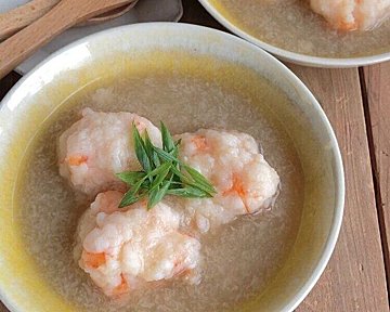 【旬食材】身体ポッカポカ♪トロ〜っと優しい「海老団子のおろし蓮根スープ」