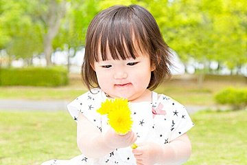 1歳の好奇心を引き出すために、親ができる３つのこと