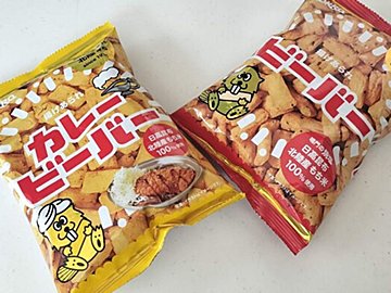 NBAプレーヤーもお気に入り!?【カルディ】さくさくで手が止まらない！富山の地元お菓子「ビーバー」2種
