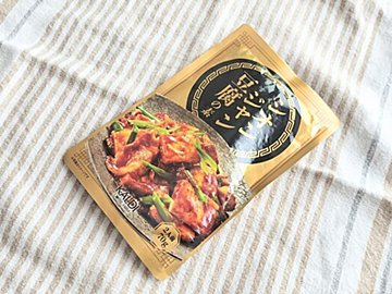 【カルディ】冷蔵庫によくある食材の豆腐が激ウマに！シオンジャン豆腐の素で本格中華作り