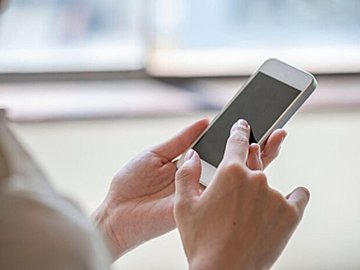 「岸くん構文」って知ってる!? 岸優太さんがメール文で使う独特の表現方法に一同ビックリ