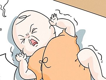 赤ちゃんと喜びの初対面を果たしたお兄ちゃんたち「歯がない！」心配した三男くんが驚きの解決策を考える