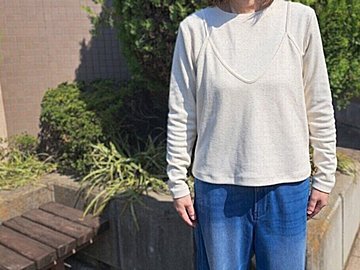 セットで使えてお得【ワークマン】バレしない「レイヤードトップス」