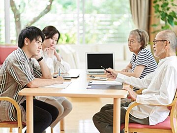 義母が合鍵で勝手に家へ入ってきて…実家に依存しすぎる夫＆過干渉な義実家、自分たちの家庭を守るために妻はどうすればいい？