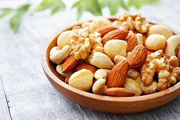 「ナッツ」を食べすぎるとどうなる？知っておきたいナッツのメリット＆デメリット