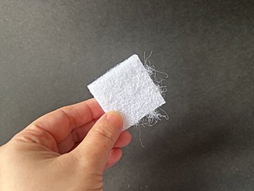 【ダイソー】リピ買い必須！外出先の洗い物に便利な水だけで泡立つ洗剤つきクリーナー