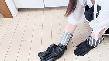 汚れがごっそり落ちる！オキシクリーンを使ったクッションフロアの掃除法