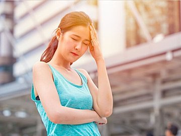 不快な「ほてり」押すだけのケアがあるって知ってた!?