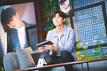 パクソジュン【2025最新】出演ドラマ＆映画＆バラエティまで26作品紹介！遅咲きデビューからハリウッド俳優に上り詰めたパク・ソジュンの魅力とは⁉︎