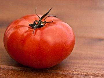 トマトを生だけで食べるのはもったいない！じつは逃している栄養素と解決策を野菜ソムリエが解説