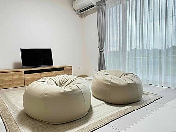 【楽天でコレ買っちゃいました】デザインも使い心地も◎！ソファのない暮らしを実現させてくれたビーズクッション