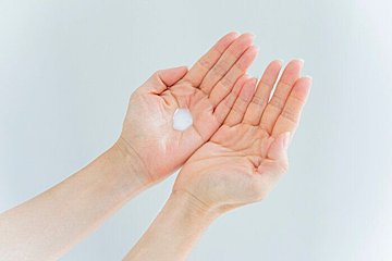 赤ちゃんの保湿剤は処方薬を選ぶべき 小児皮膚科医に聞きました たまひよ