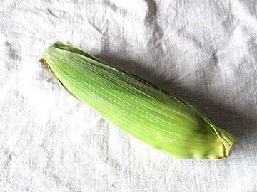 特別な道具はいらない！トウモロコシが電子レンジのみで満足の味に