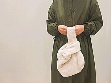 コスパ最強【ワークマン】ふわふわの大人気ファーバッグが1,280円でゲットできるとは！