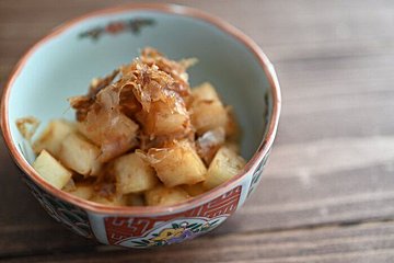 大根たっぷり モチモチ食感でおかずにもおつまみにもピッタリな 大根もち サンキュ 大根たっぷり モチモチ食感でおかずにもおつまみにもピッタリな 大根もち サンキュ