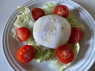 カルディの冷凍ブッラータは「濃厚でクリーミー！」人気の理由と美味しい食べ方も合わせて紹介