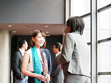 「ご無沙汰する」はどう使う？ よく使う日本語の正しい使い方と間違った使い方を解説