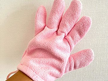 【ダイソー】ドライヤーを時短できる?!110円のヘアドライ手袋を正直レビュー