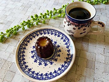 【ローソン】カリッ！もちっ！食感が楽しめる「濃密カヌレ」が本格的！