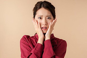 「え？もしかしてわたし臭っている!?」気になる臭いはどこから…？みんなの臭い対策を教えてください！