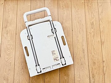 無印良品で買ってよかった！「持ち手の高さを変えられる ポリプロピレン 台車」をおすすめする3つの理由