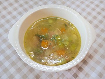 【旬食材】「アスパラとベーコンの具だくさんスープ」のつくり方