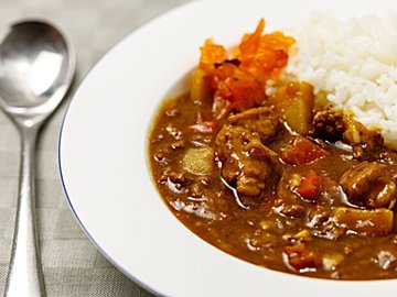 カレーの糖質を抑えるポイントとは？〜カロリーオフレシピもご紹介〜