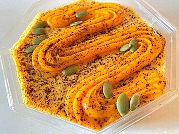 新作かぼちゃスイーツに感動！【成城石井】衝撃のティラミスにマニアも驚いた