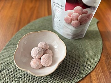 【成城石井】幸せの口どけ！季節限定の「ホワイトチョコと苺のポルボローネ」