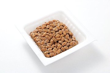 「納豆」を食べすぎるとどうなる？納豆を安全に食べられる量について管理栄養士が解説