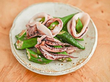 魚不足には「いか」！夏野菜を合わせて栄養満点♪メイン食材2つでつくれる簡単レシピ3選＆おまけレシピ付き